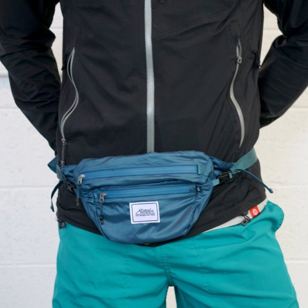 waterproof hip pack