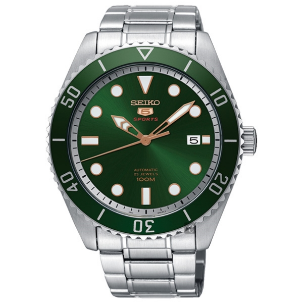 seiko with green dial